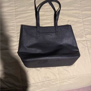 Vera Bradley Black Tote with Structured Design and Sturdy Handles